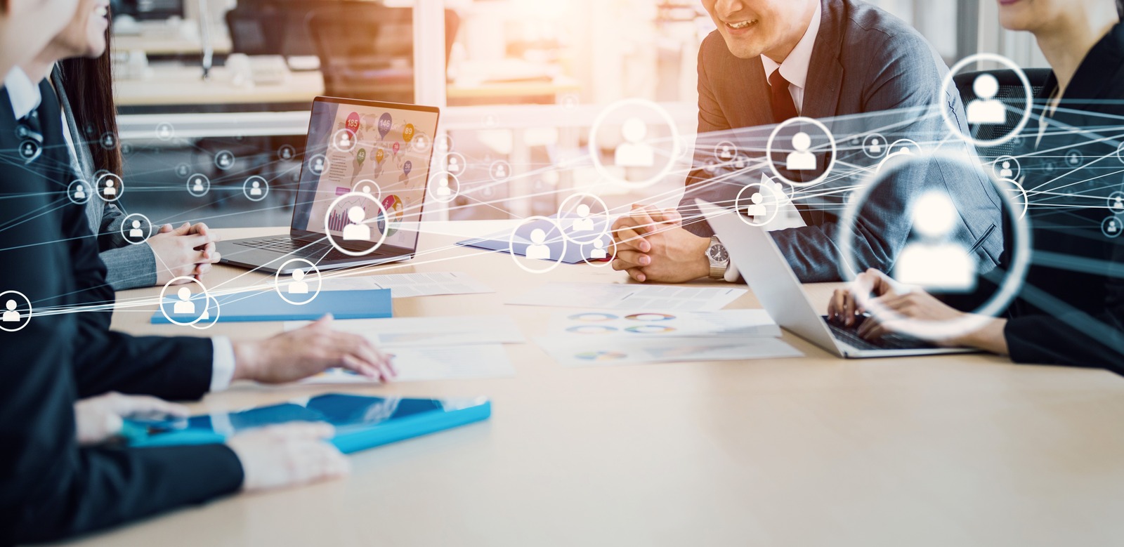 Staff Augmentation vs Outsourcing: Pros, Cons, & Best Fit